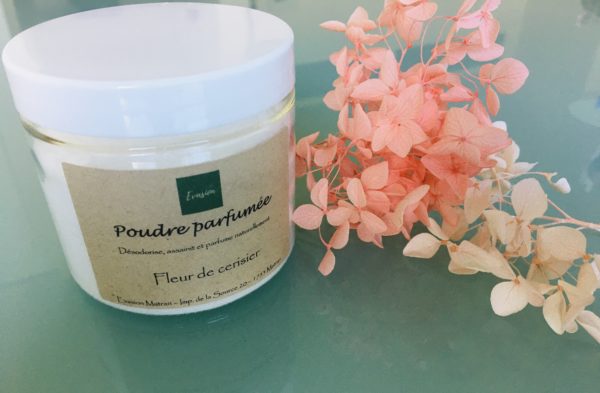 Poudre parfumée fleur de cerisier