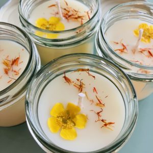 Bougie édition printanière Clémentine et Monoï en cire végétale d'olive, mèche ECO coton, parfum sans CMR ni phtalates